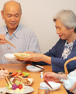 食卓イメージ